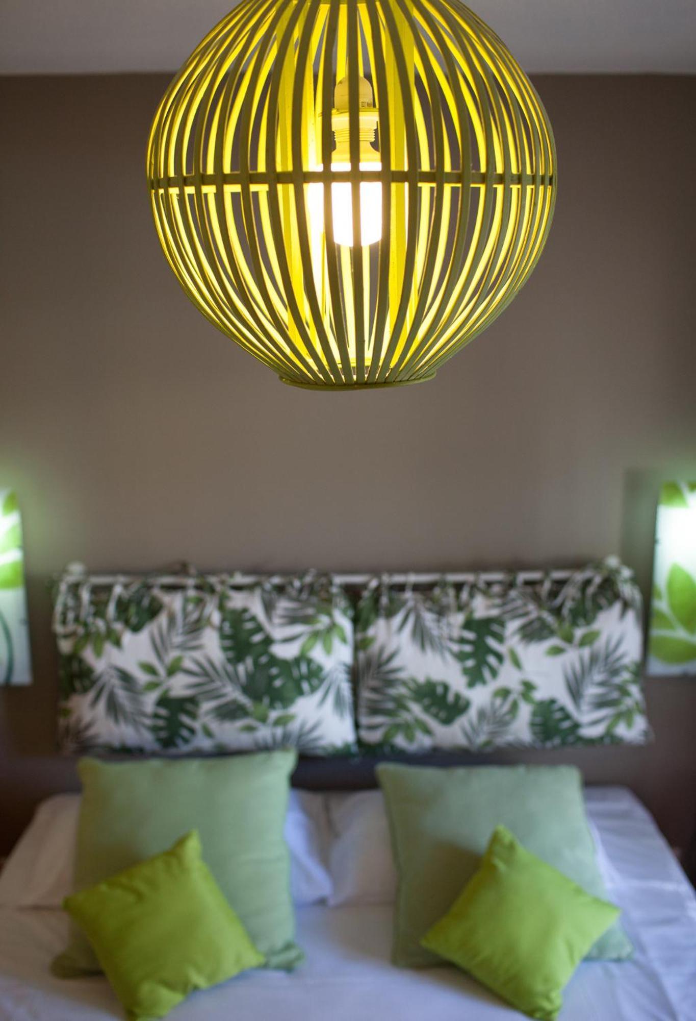 Hotel Exsel Ermitage Saint-Gilles-les-Bains Kamer foto